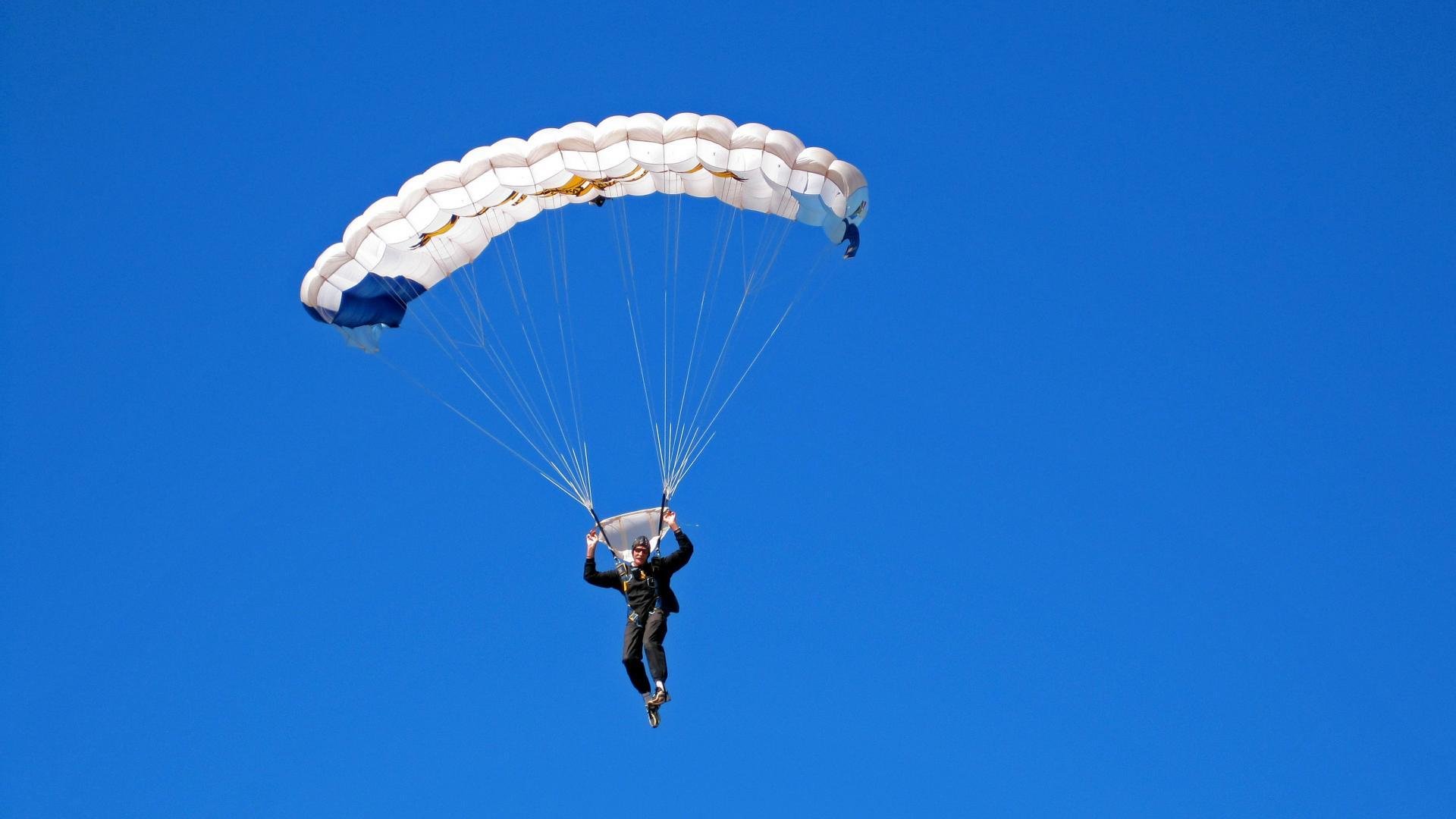 开云体育app下载-《Apex Legends》新地图曝光，战术多样性再升级，apex地图一览